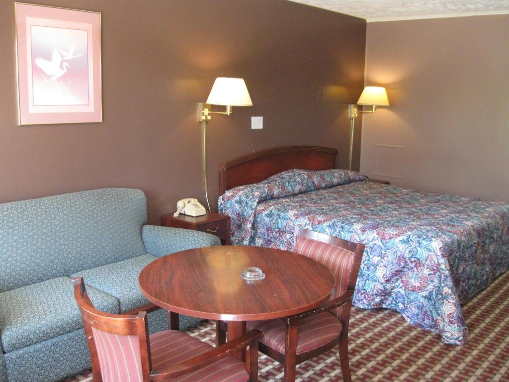 Tazewell Fincastle Motor Inn חדר תמונה